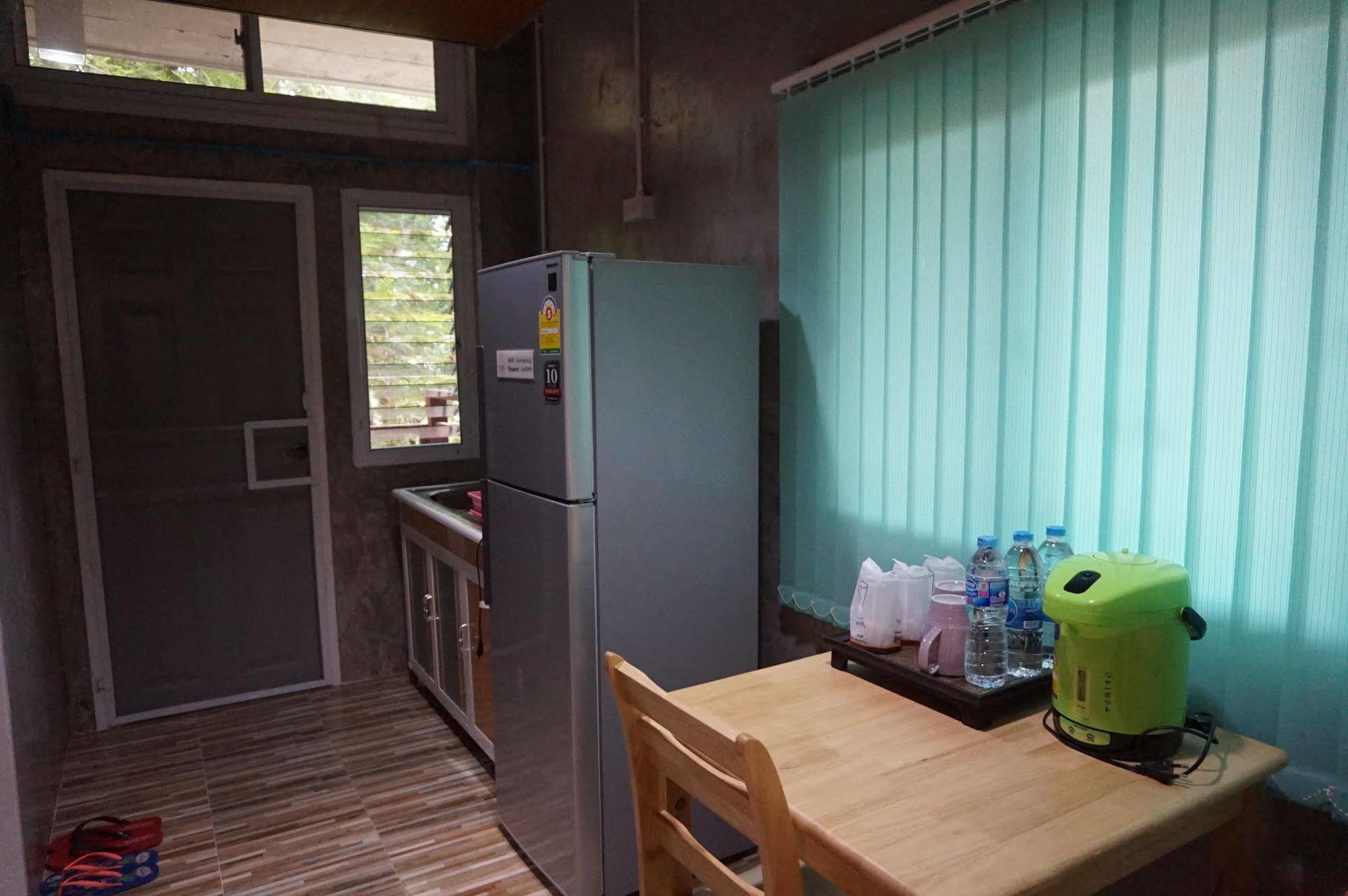 Loei Huen Hao Hug Home&Resort Exteriör bild