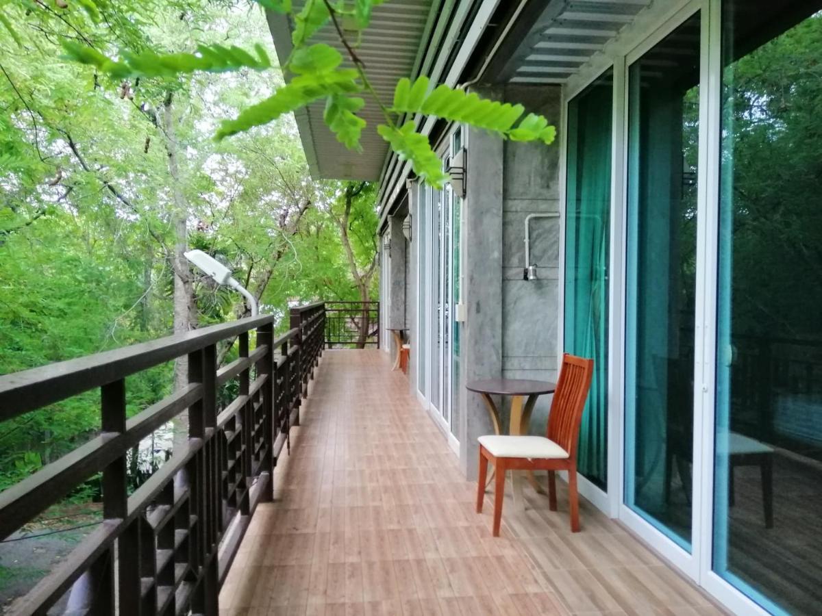 Loei Huen Hao Hug Home&Resort Exteriör bild
