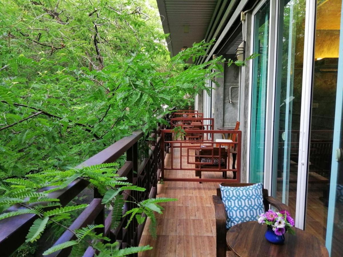 Loei Huen Hao Hug Home&Resort Exteriör bild