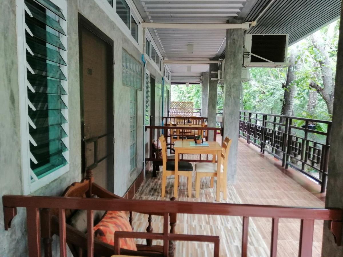 Loei Huen Hao Hug Home&Resort Exteriör bild